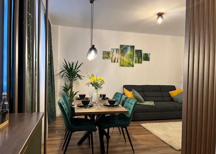 Elite Xcity - Premium