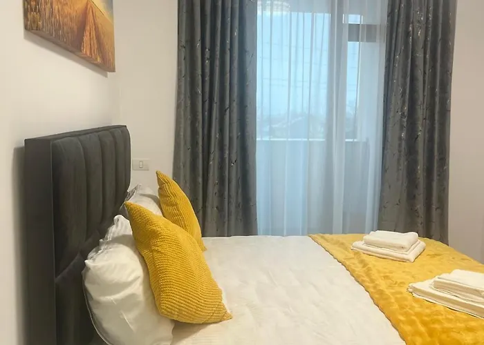 Elite Xcity - Premium טימישוארה