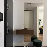 Elite Xcity - Premium